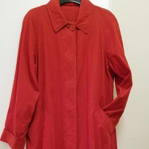 Drizzle D2 Saks Fifth Ave Women's Red Raincoat New
